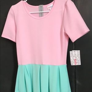 LULAROE AMELIA SMALL